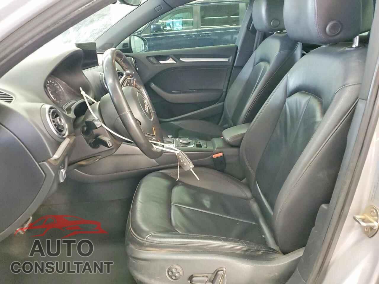 AUDI A3 2015 - WAUBFGFF6F1048534
