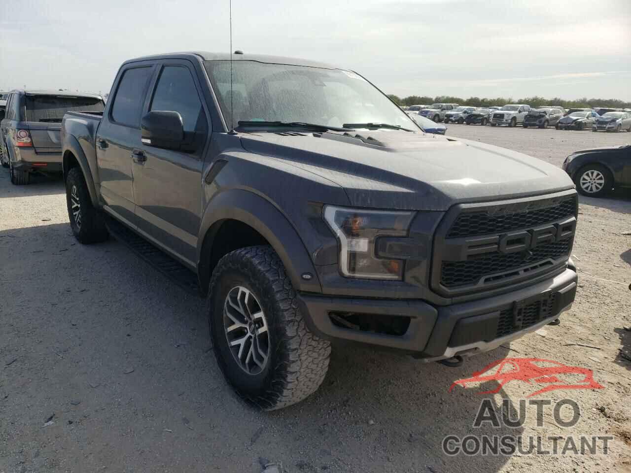 FORD F150 SVT 2018 - 1FTFW1RG7JFA17147