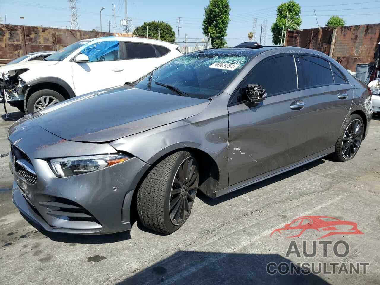 MERCEDES-BENZ A-CLASS 2021 - W1K3G4EB1MJ255322
