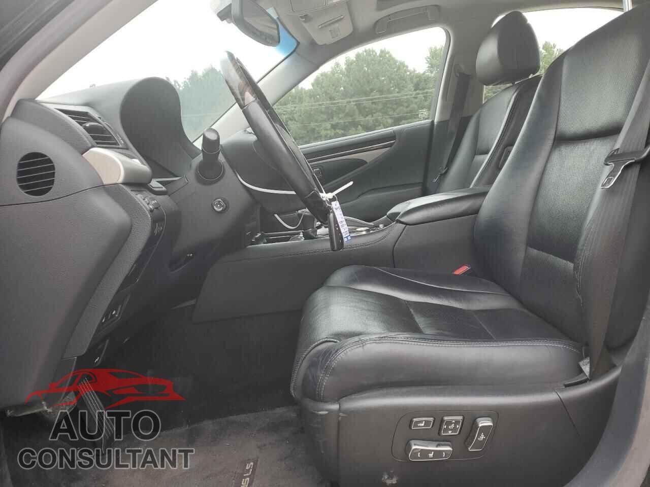 LEXUS LS460 2014 - JTHCL5EF4E5021988