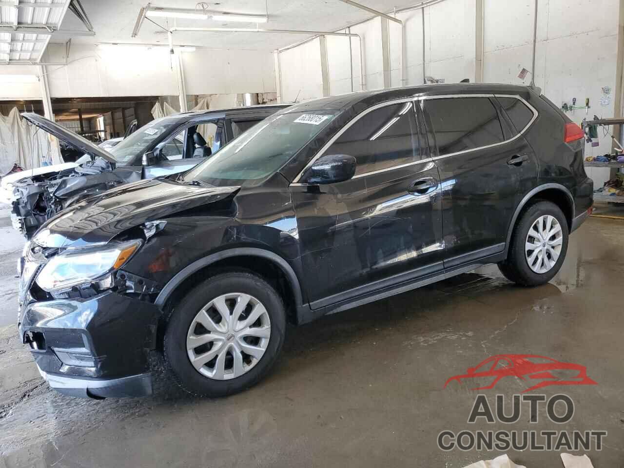 NISSAN ROGUE 2017 - KNMAT2MT6HP529693