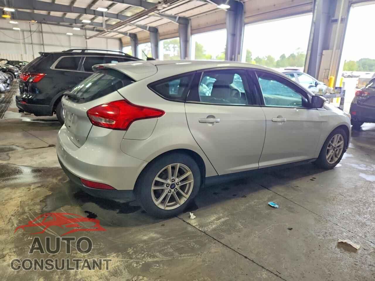 FORD FOCUS 2017 - 1FADP3K27HL217641