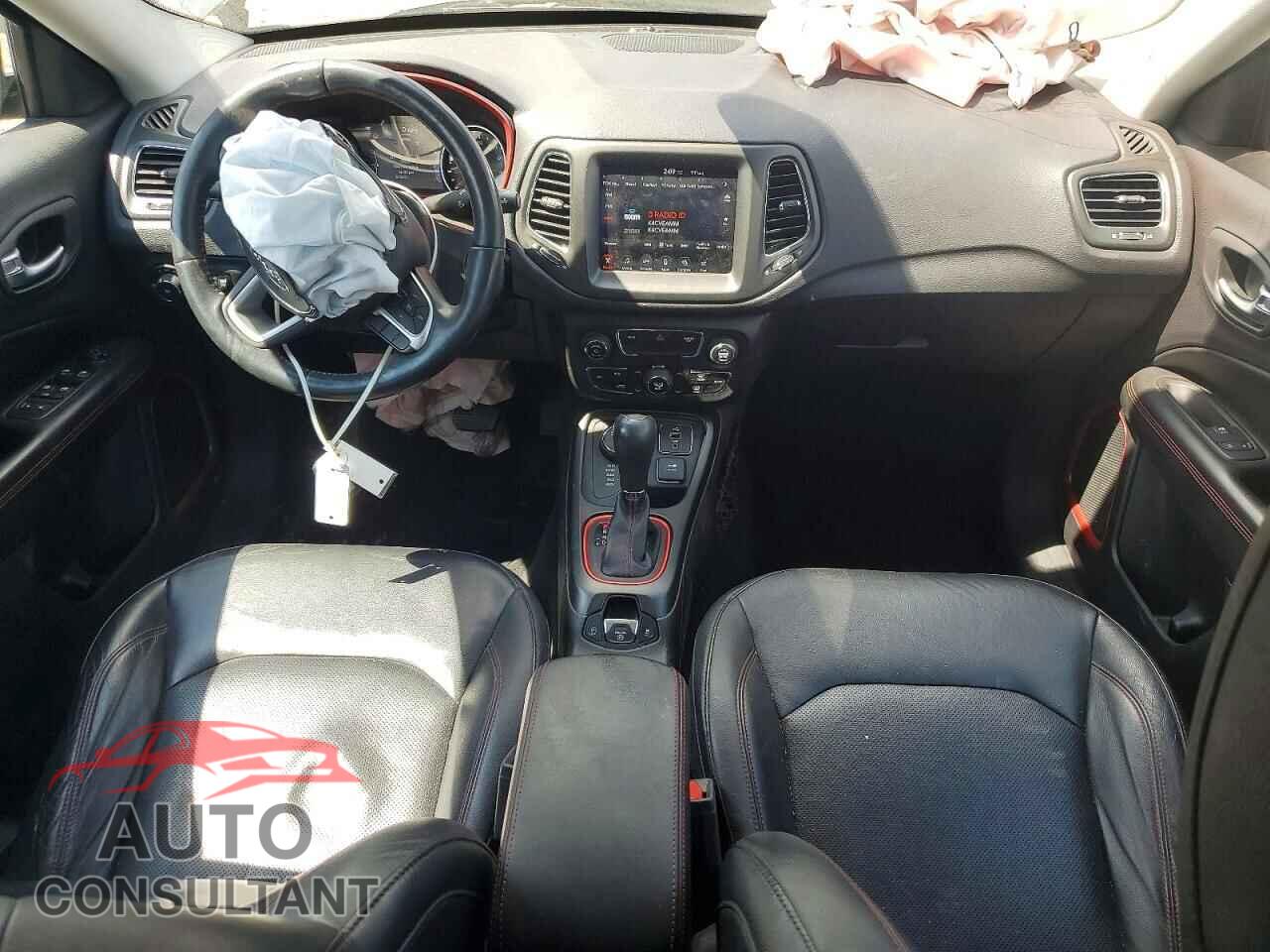 JEEP COMPASS 2017 - 3C4NJDDB1HT689308