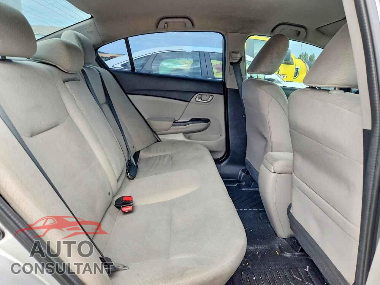 HONDA CIVIC 2013 - 2HGFB2F42DH106057