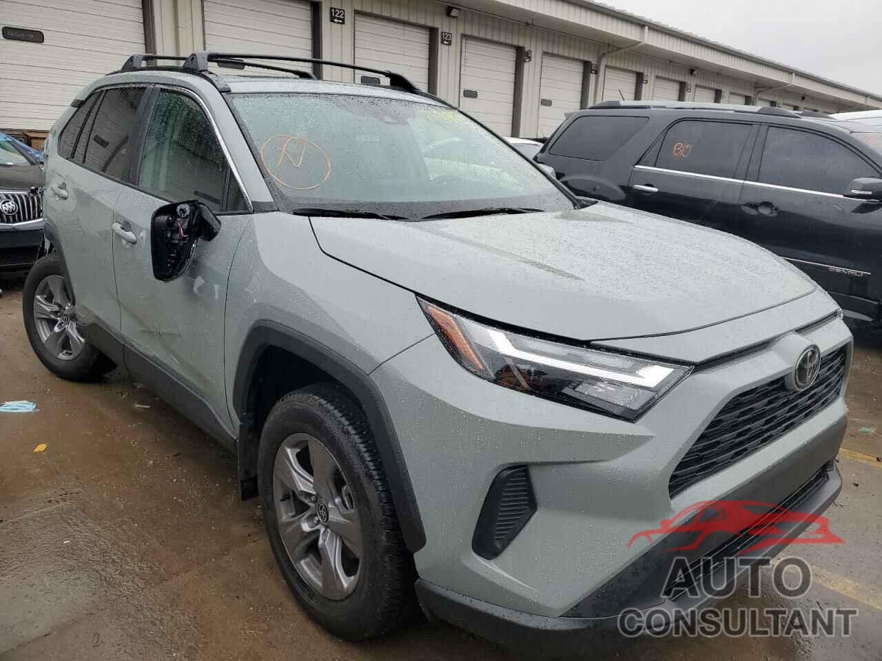 TOYOTA RAV4 2022 - 2T3P1RFV8NW256456