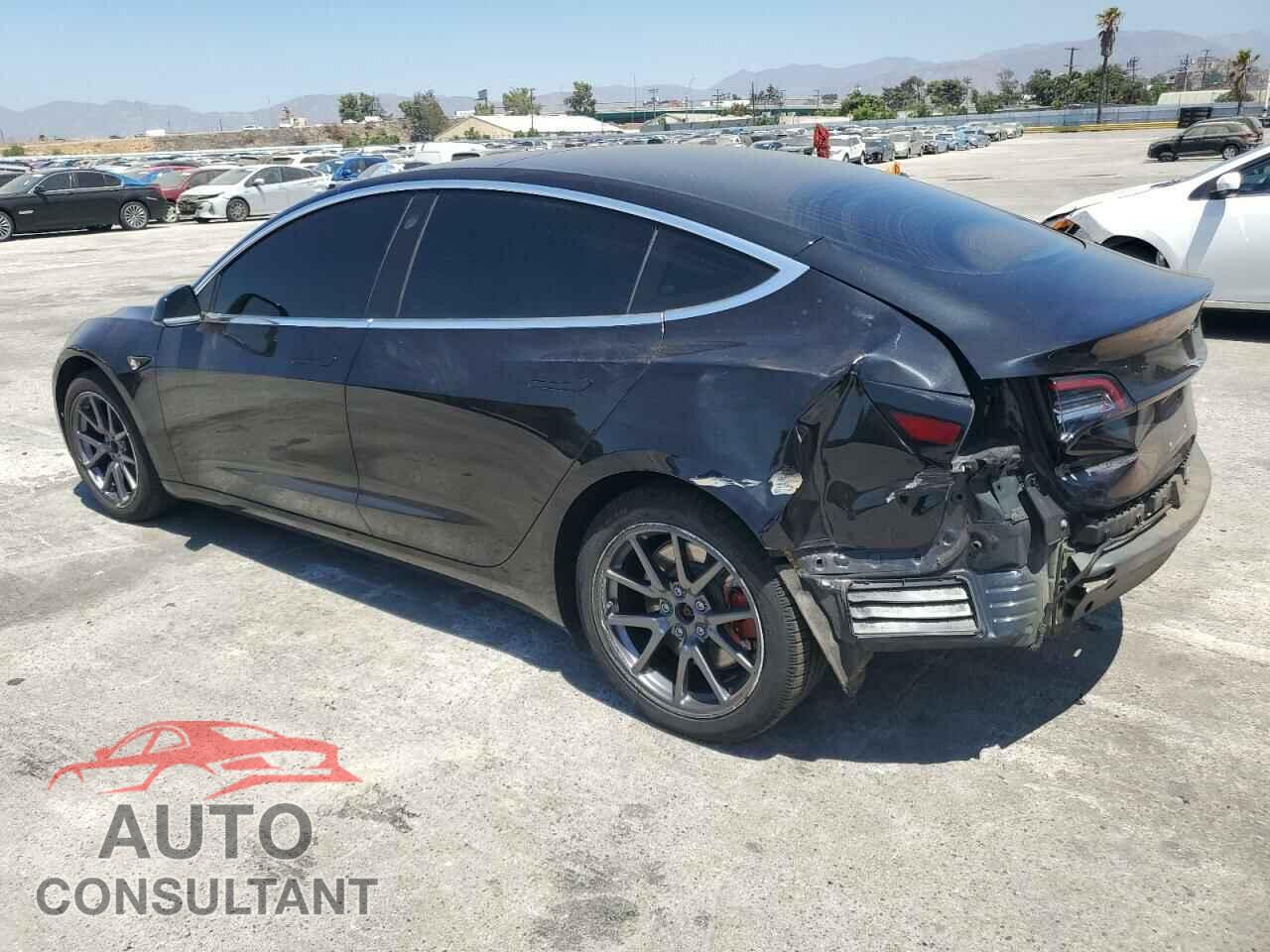 TESLA MODEL 3 2018 - 5YJ3E1EA3JF070438