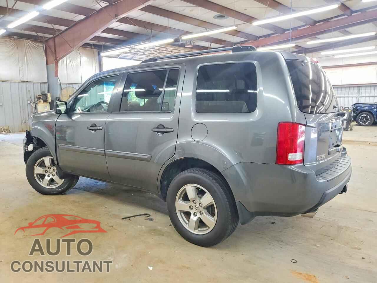 HONDA PILOT 2011 - 5FNYF4H40BB037604