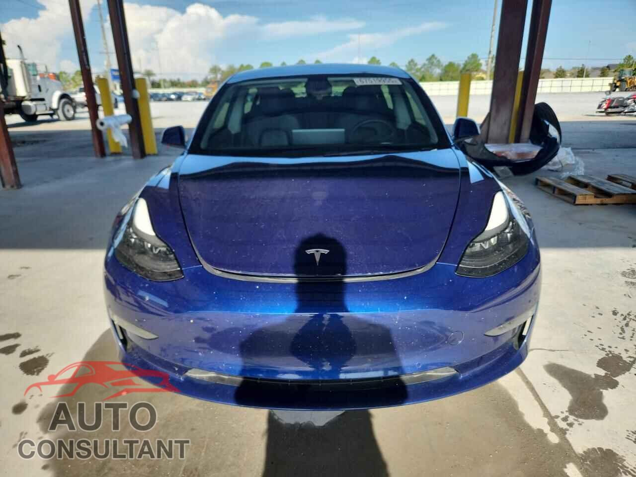 TESLA MODEL 3 2022 - 5YJ3E1EA7NF329003