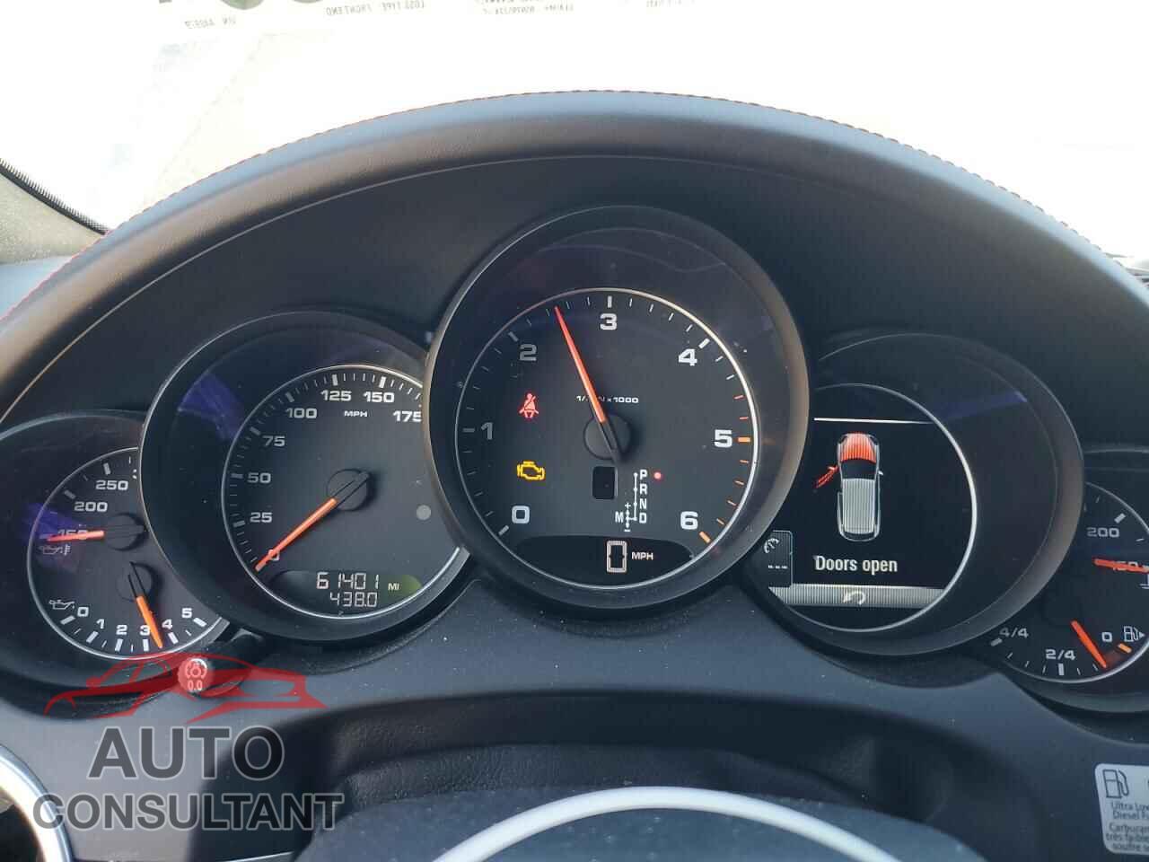 PORSCHE CAYENNE 2015 - WP1AF2A23FLA40979
