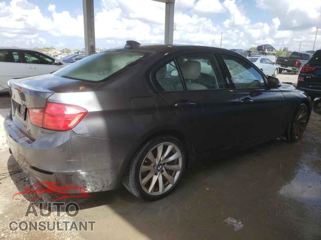 BMW 3 SERIES 2012 - WBA3A5C50CF347373