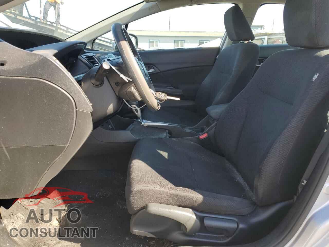 HONDA CIVIC 2013 - 19XFB2F54DE280862