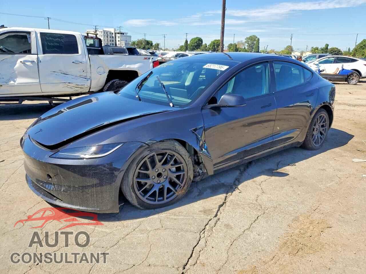 TESLA MODEL 3 2026 - 5YJ3E1EA5TF215322