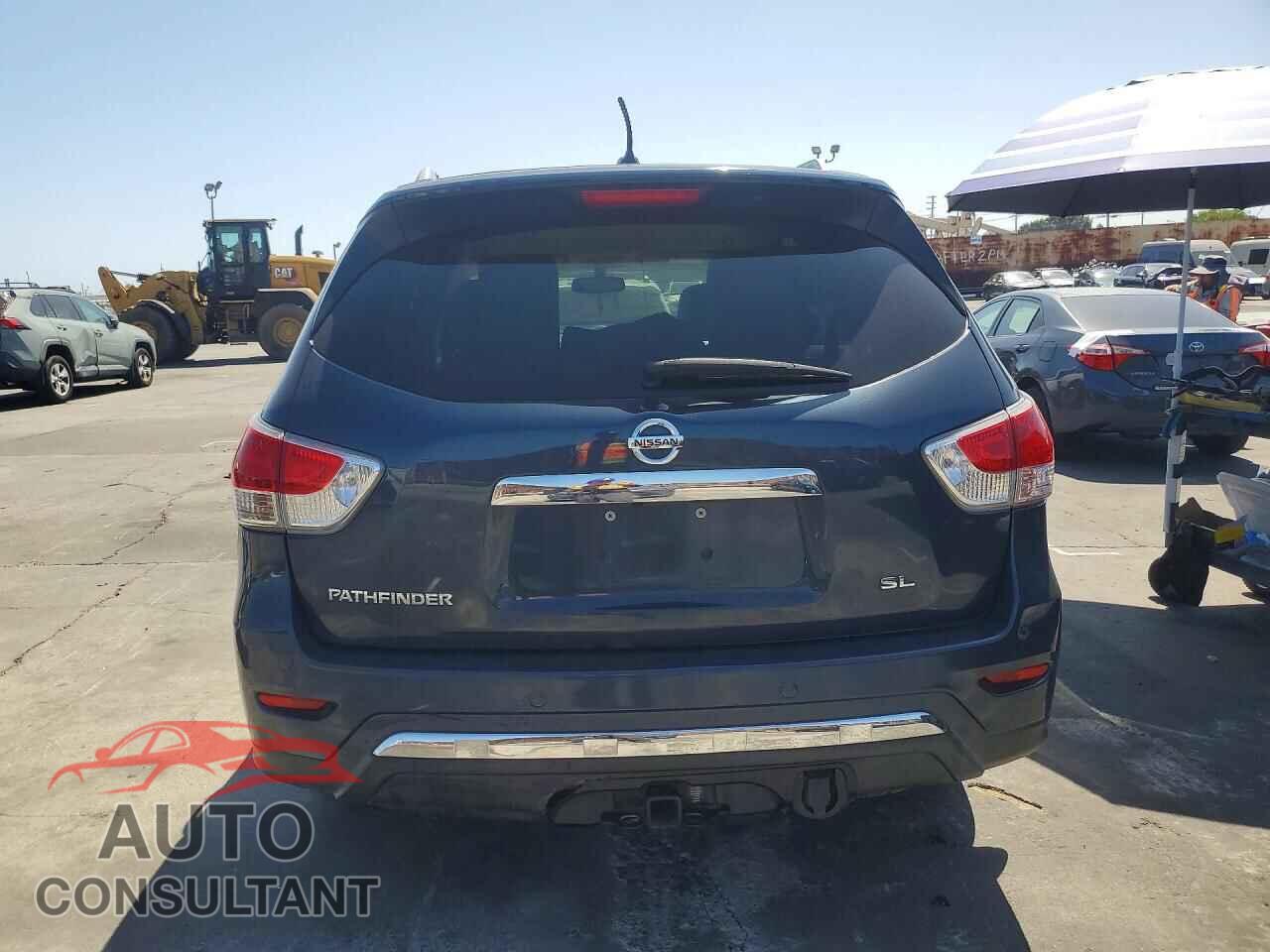 NISSAN PATHFINDER 2013 - 5N1AR2MN1DC612445