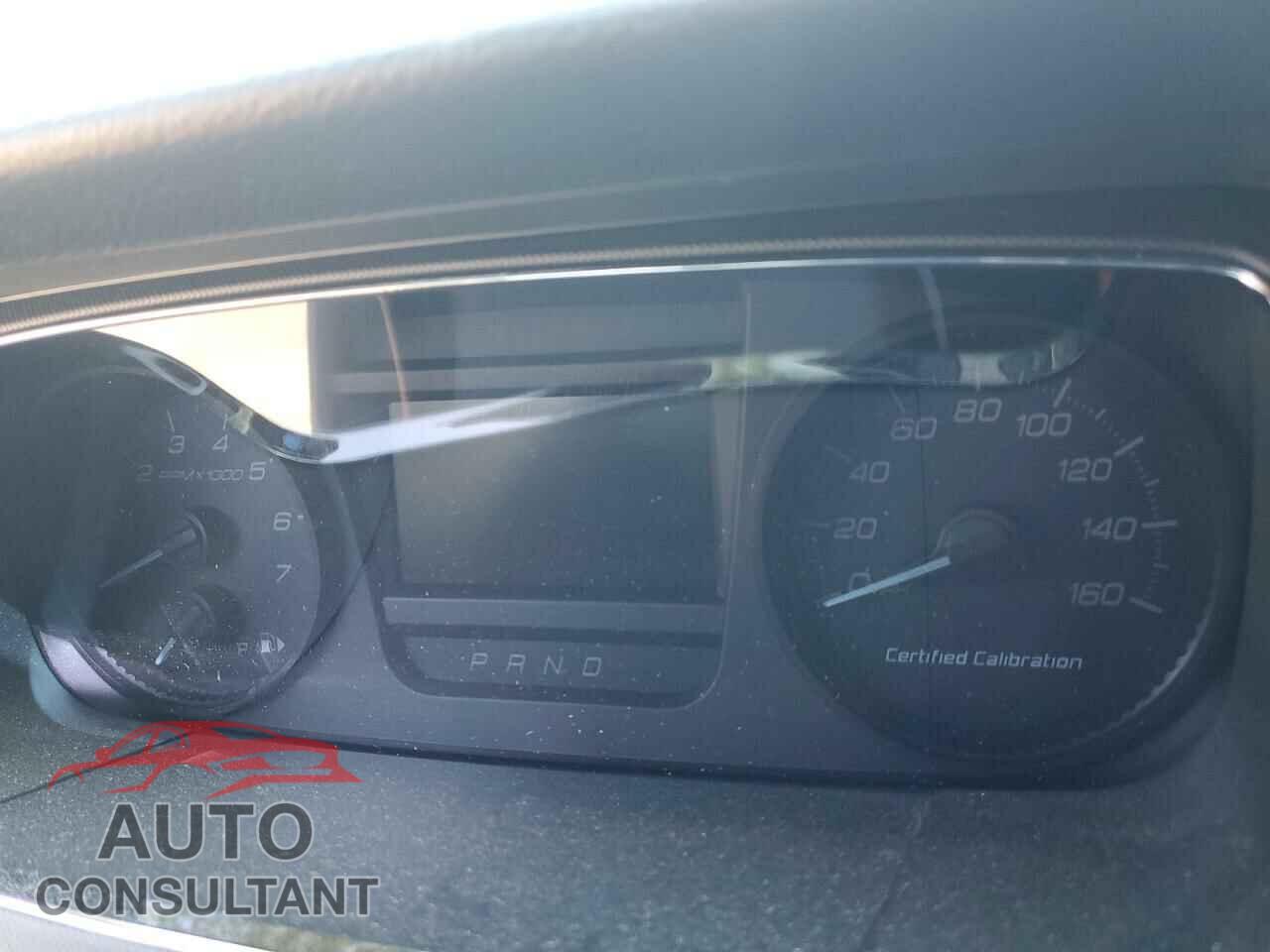 FORD TAURUS 2017 - 1FAHP2MT9HG100041