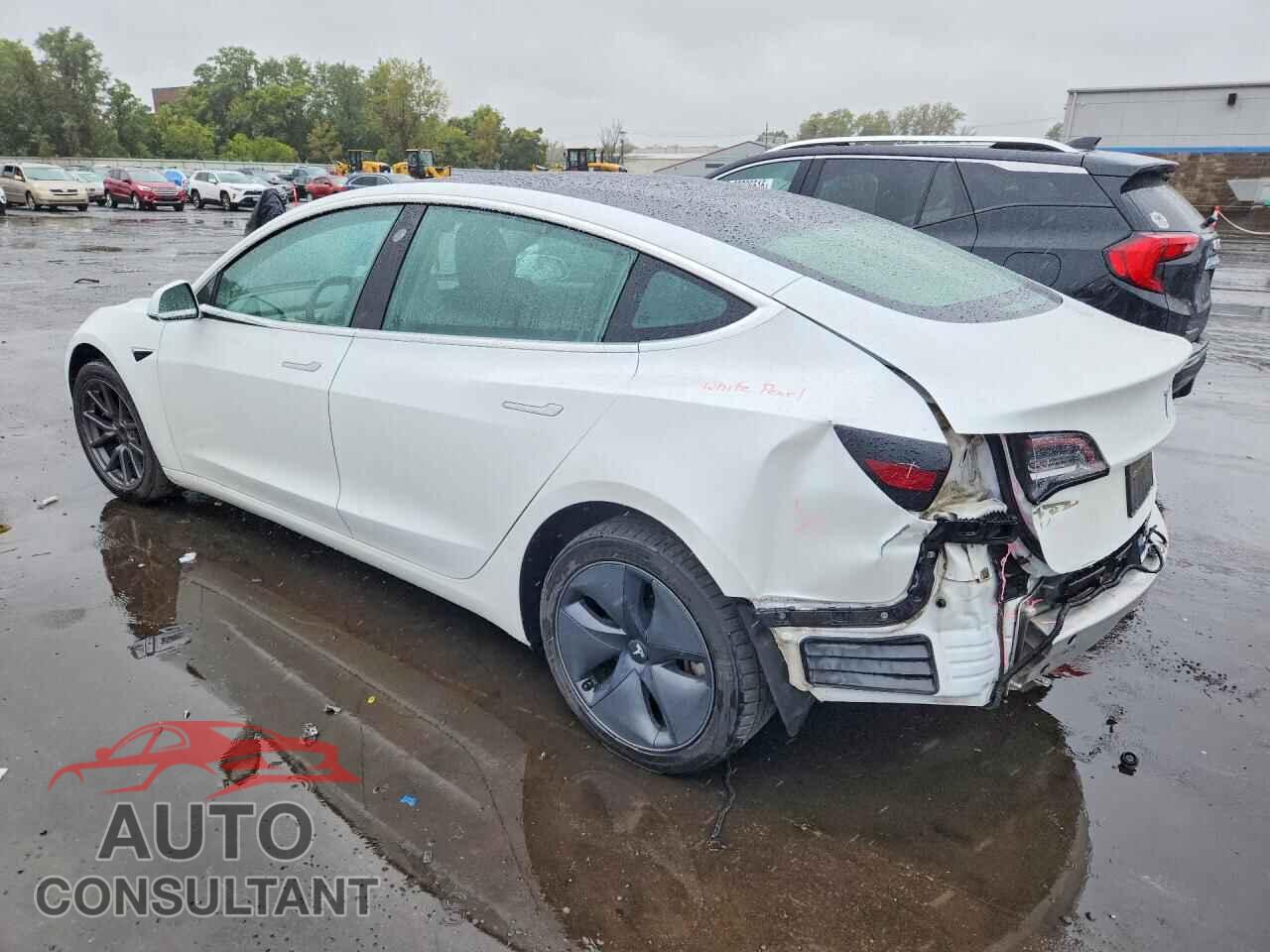 TESLA MODEL 3 2019 - 5YJ3E1EA7KF484033