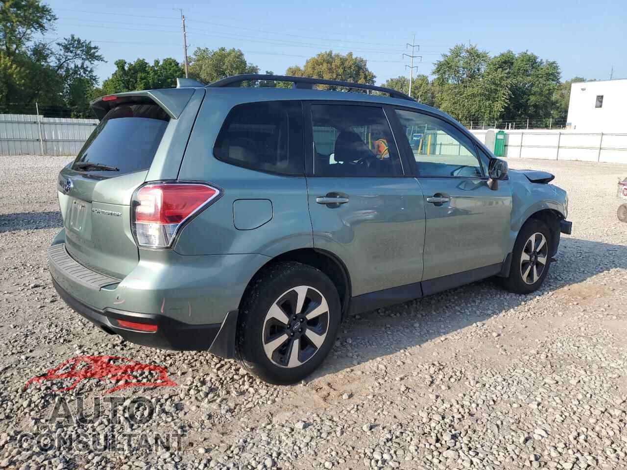 SUBARU FORESTER 2018 - JF2SJAEC7JH604552