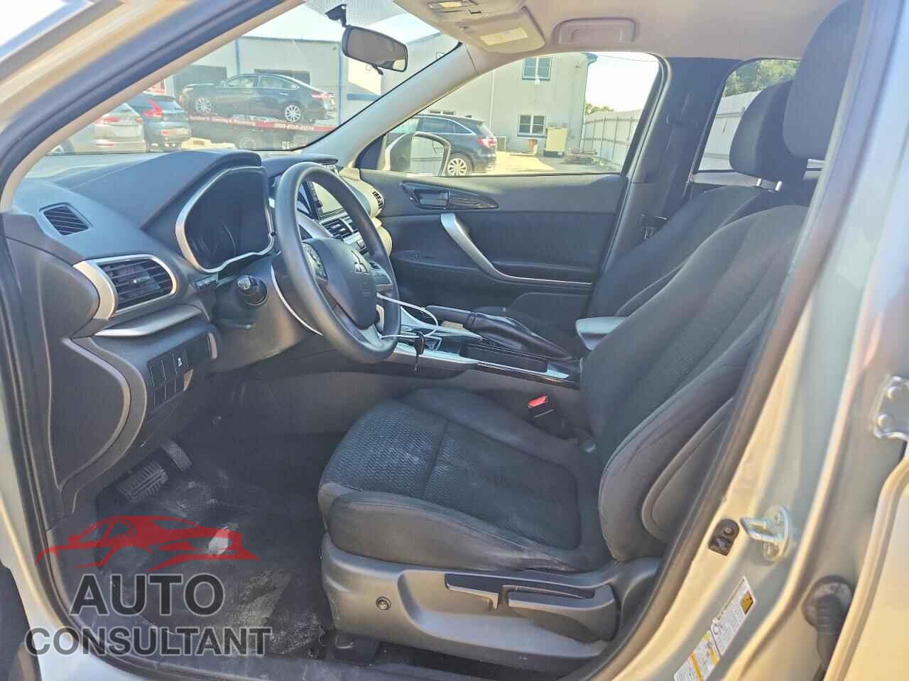 MITSUBISHI ECLIPSE 2020 - JA4AT3AA0LZ028931