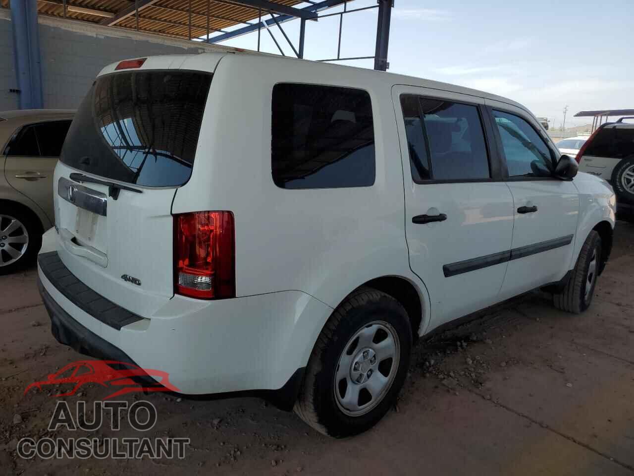 HONDA PILOT 2015 - 5FNYF4H21FB009119