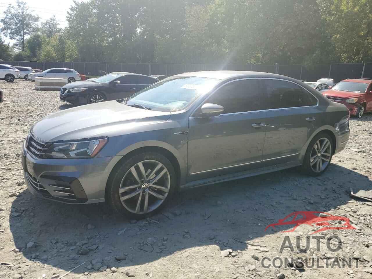 VOLKSWAGEN PASSAT 2017 - 1VWDT7A32HC022860