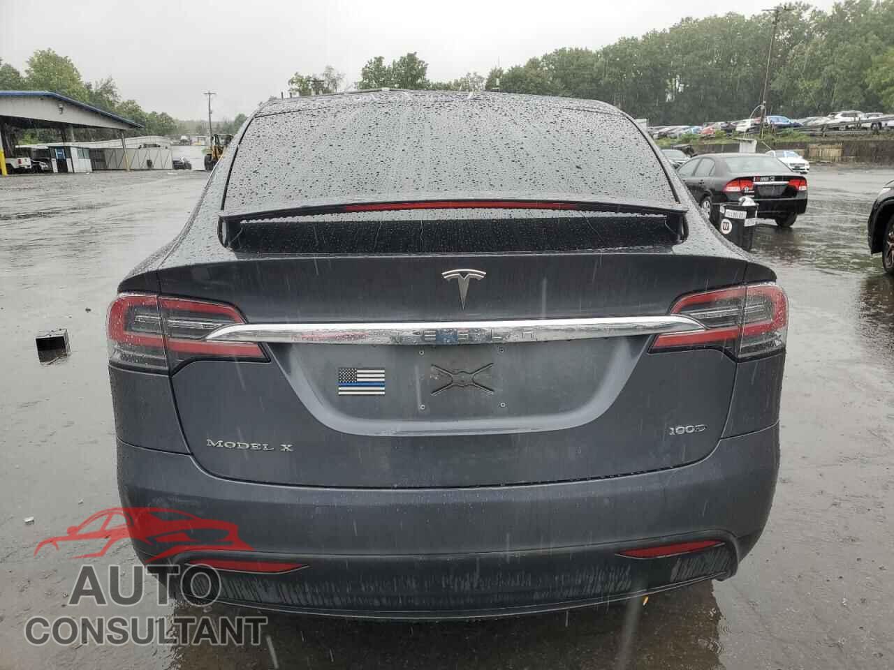 TESLA MODEL X 2018 - 5YJXCBE22JF120512
