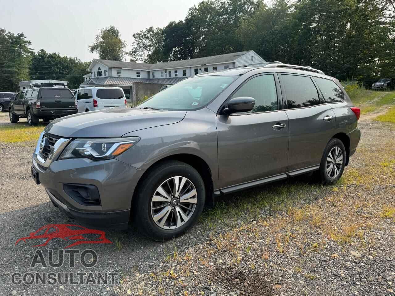 NISSAN PATHFINDER 2017 - 5N1DR2MM7HC630491