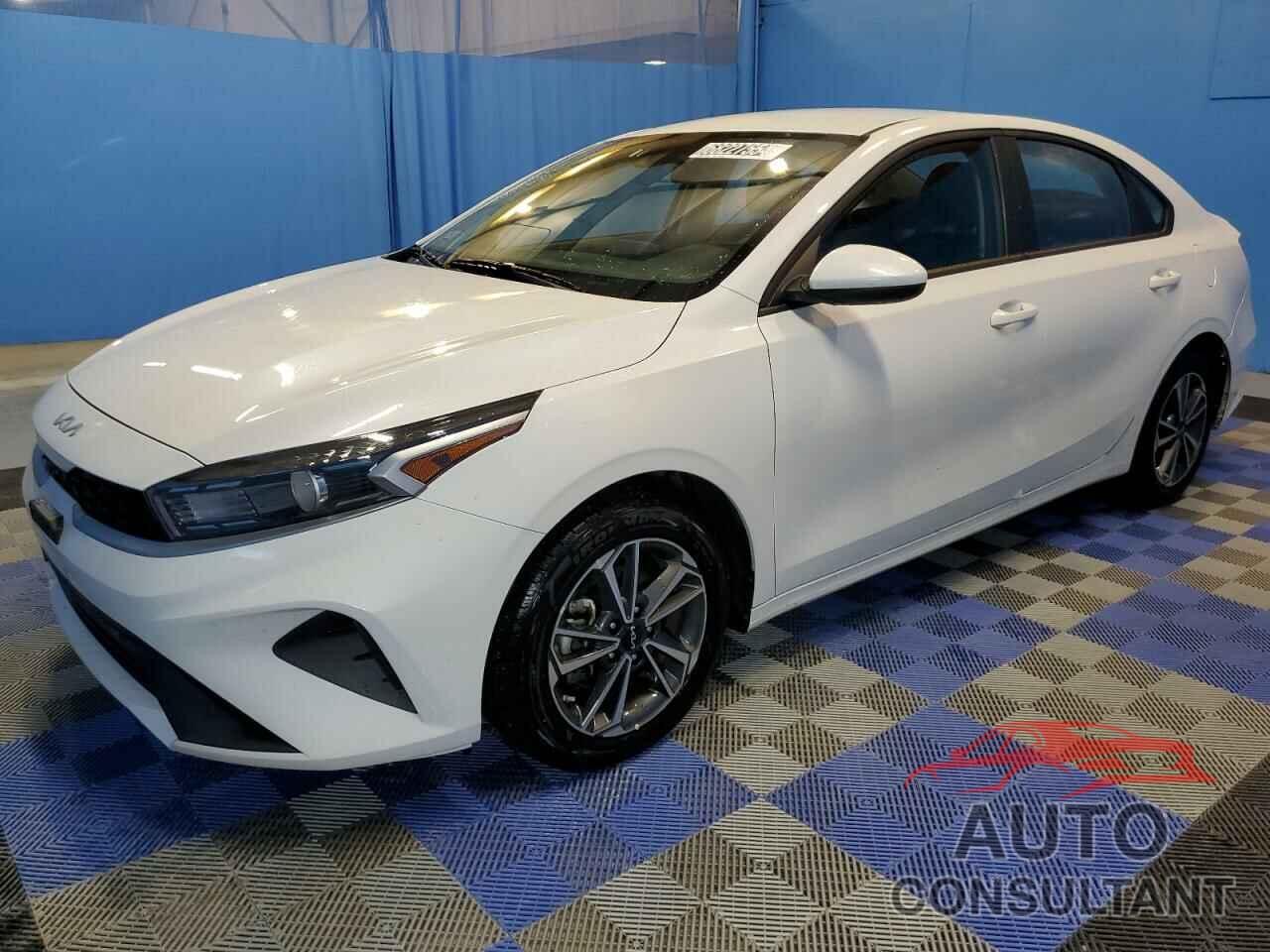 KIA FORTE 2023 - 3KPF24AD2PE615132