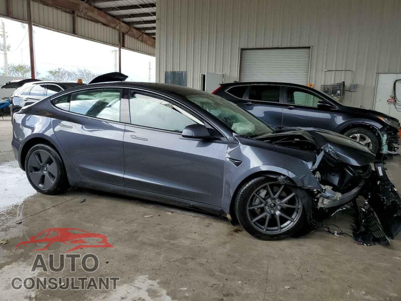 TESLA MODEL 3 2023 - 5YJ3E1EB0PF677401