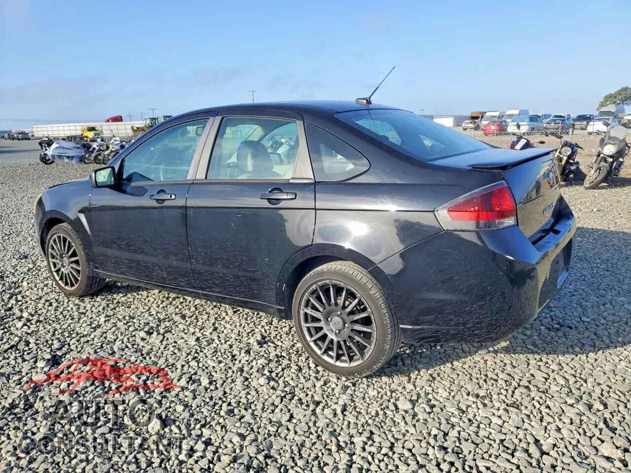 FORD FOCUS 2011 - 1FAHP3GN4BW167615