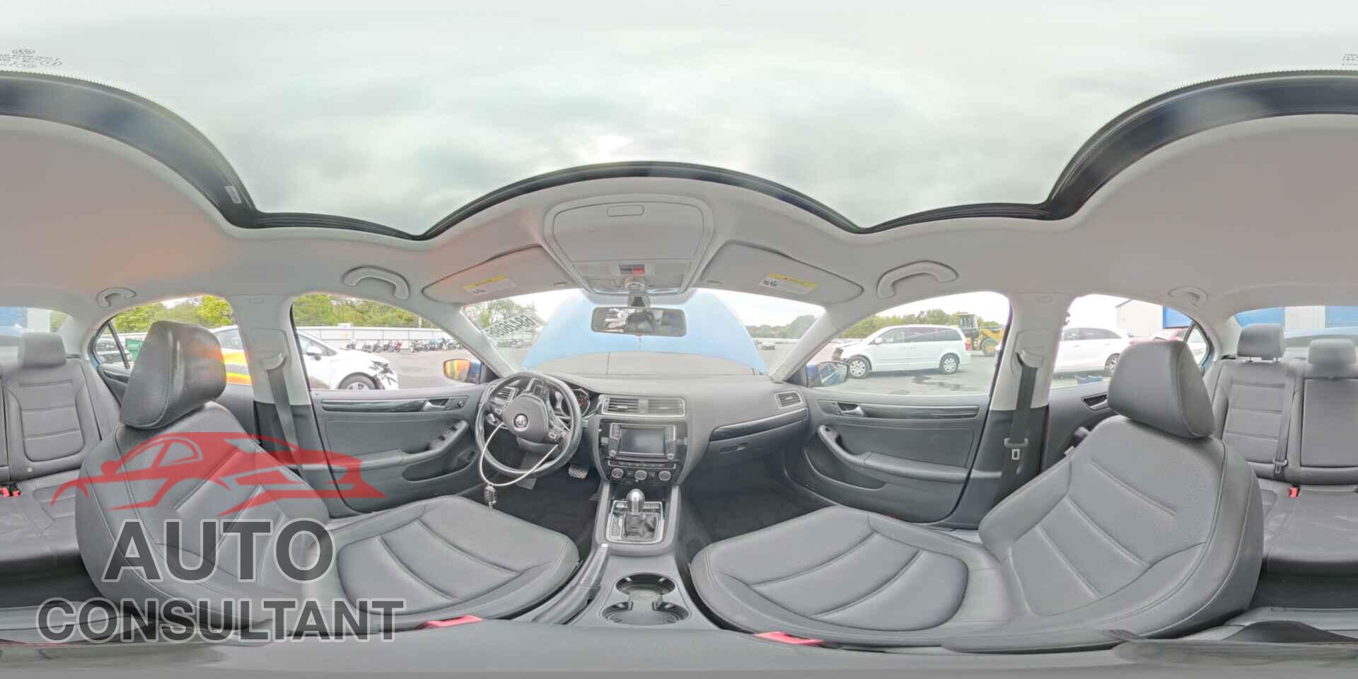 VOLKSWAGEN JETTA 2017 - 3VWL17AJXHM298153