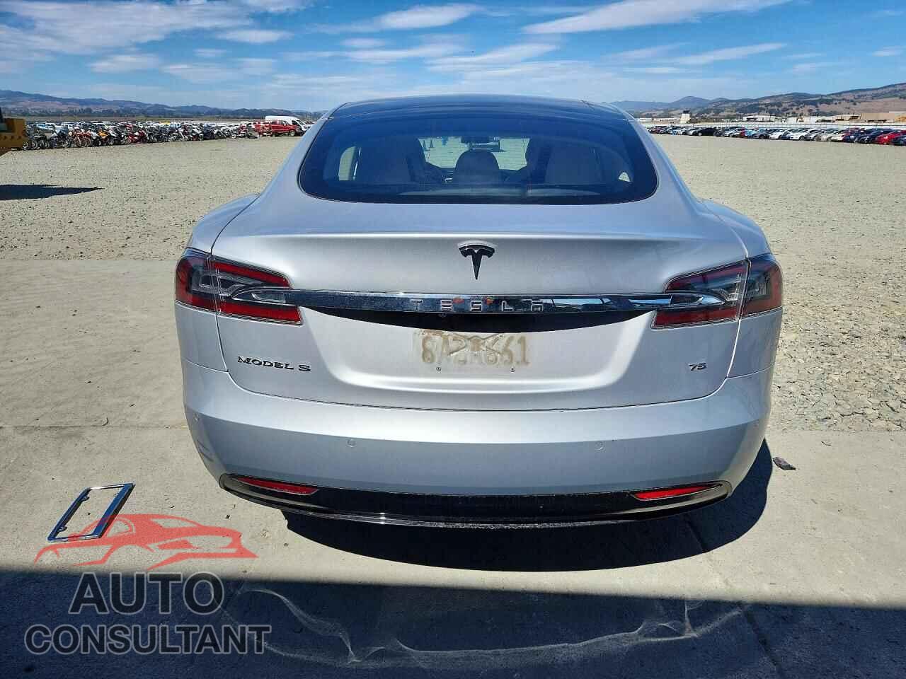 TESLA MODEL S 2017 - 5YJSA1E13HF224972