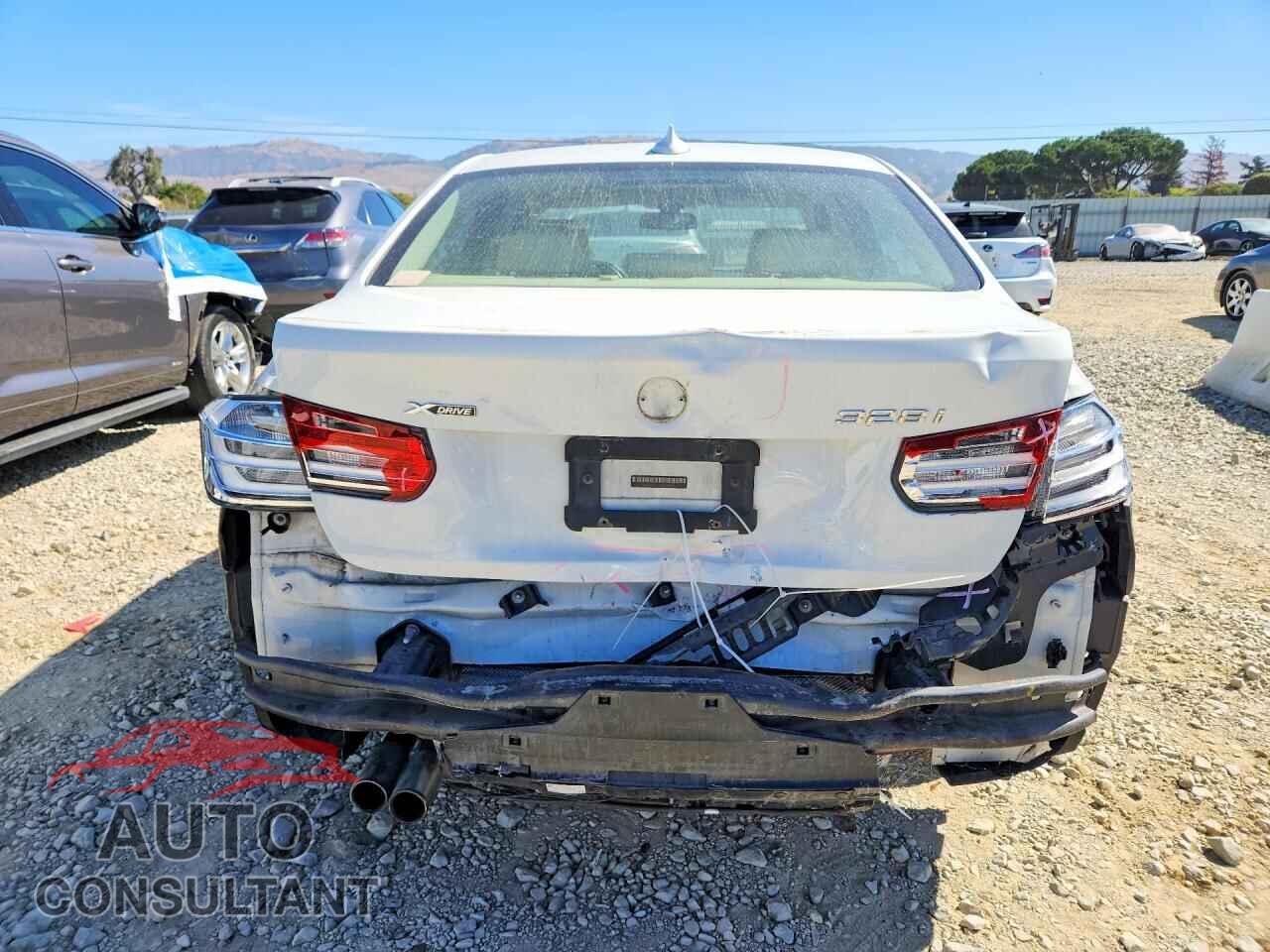 BMW 3 SERIES 2013 - WBA3B5G53DNS03668