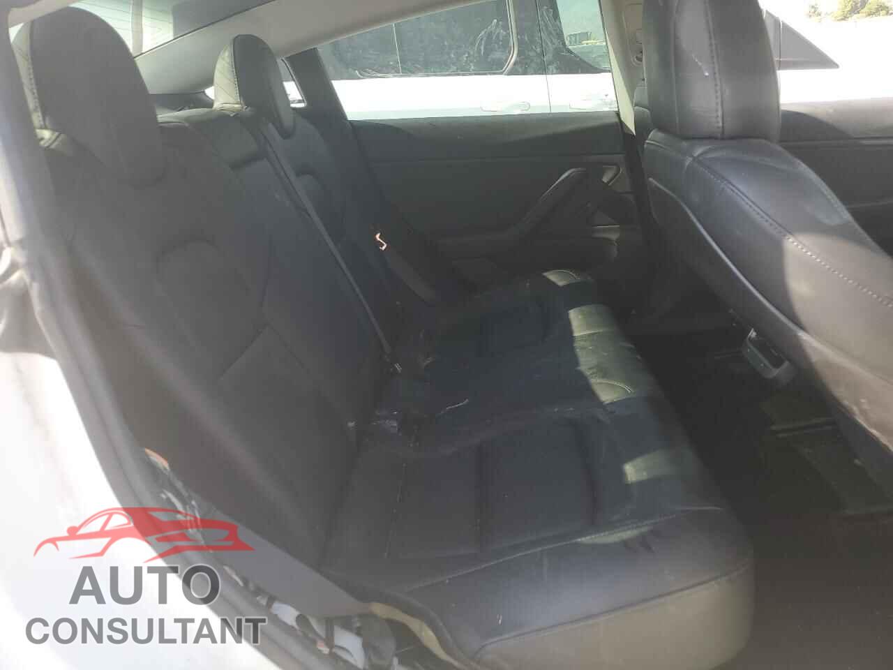 TESLA MODEL 3 2018 - 5YJ3E1EA7JF041623