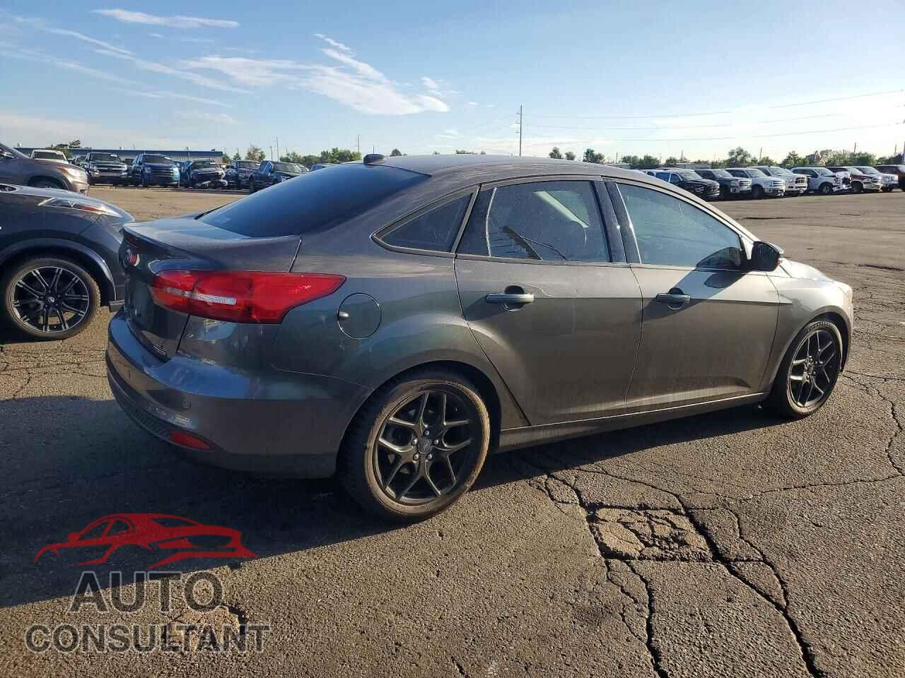 FORD FOCUS 2016 - 1FADP3F27GL226719
