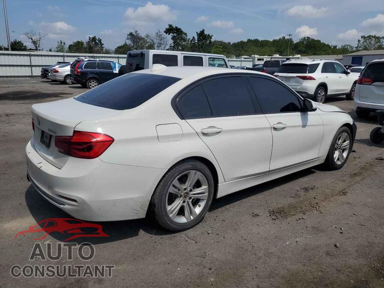 BMW 3 SERIES 2016 - WBA8E3C55GK501779