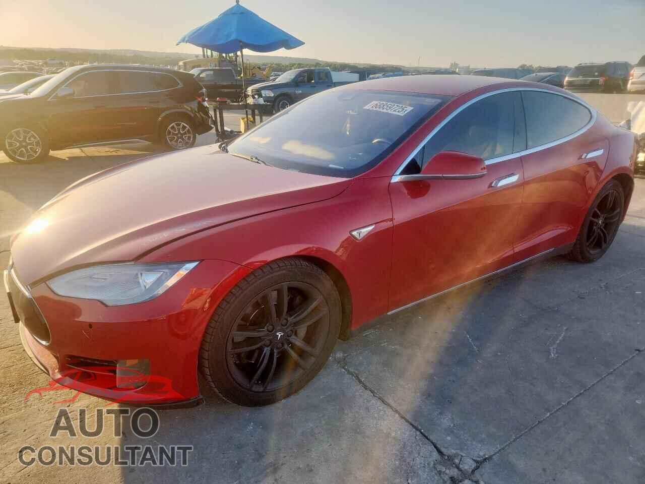 TESLA MODEL S 2015 - 5YJSA1S20FF095955