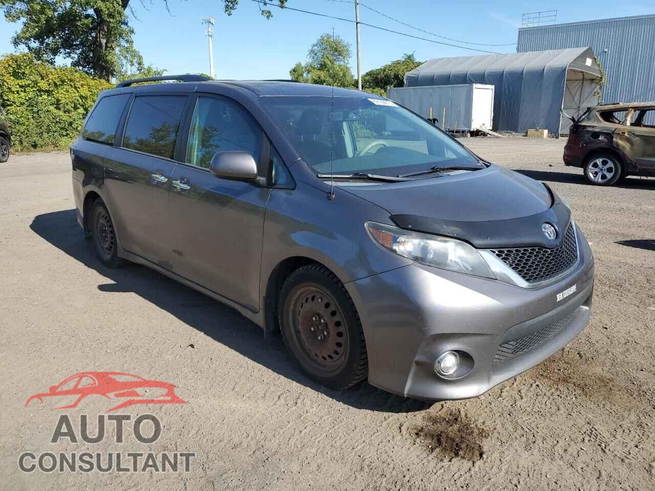 TOYOTA SIENNA 2013 - 5TDXK3DC8DS400485