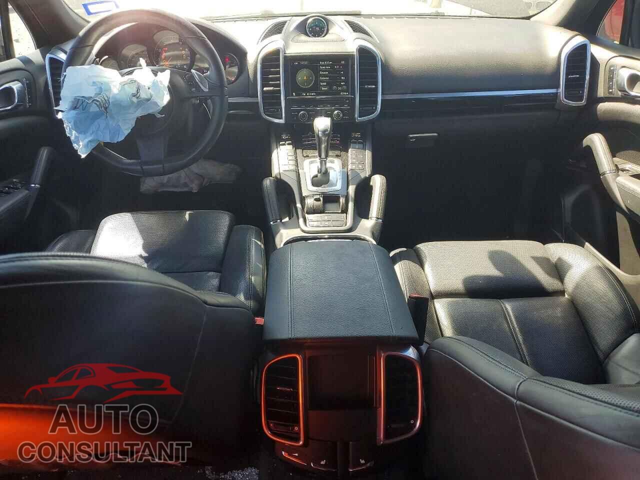 PORSCHE CAYENNE 2012 - WP1AA2A2XCLA01073