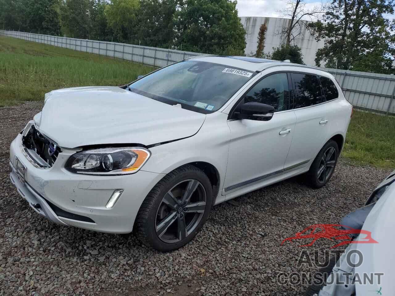 VOLVO XC60 2017 - YV440MRRXH2038858