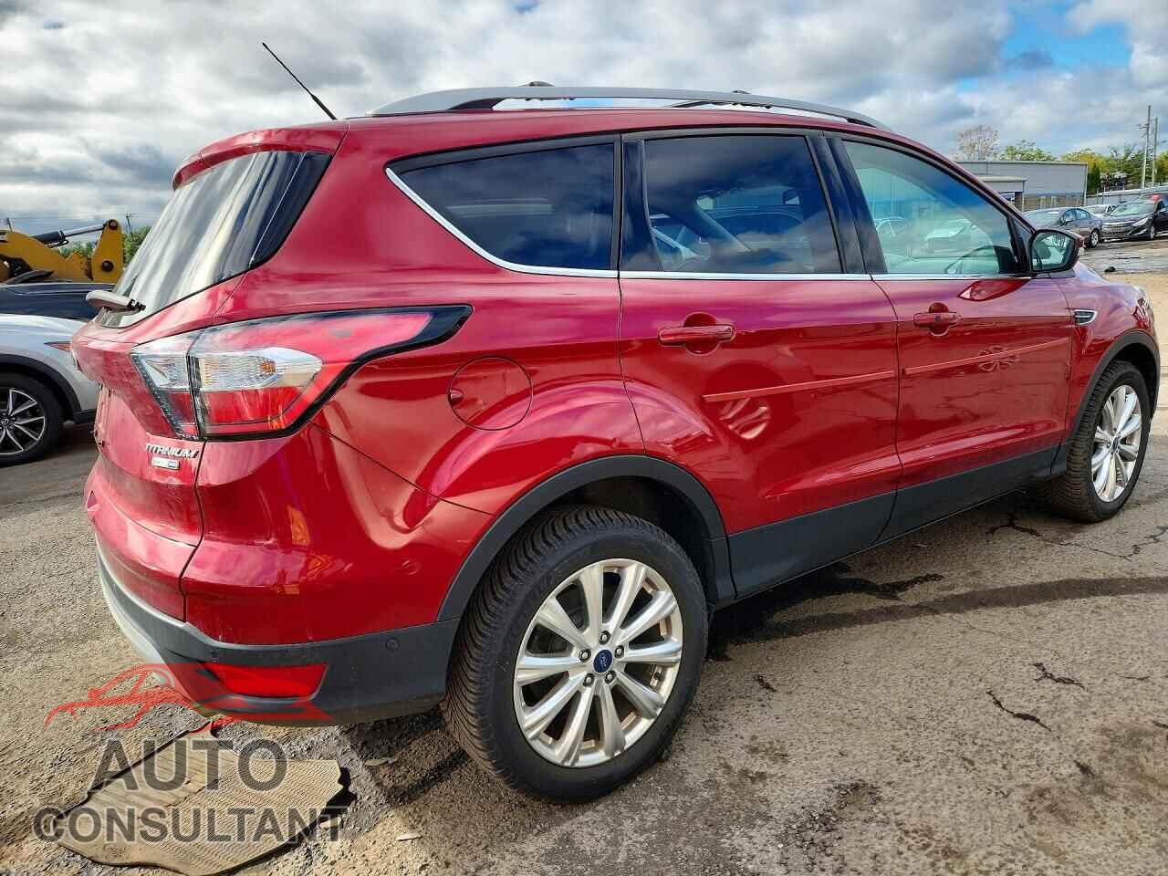 FORD ESCAPE 2017 - 1FMCU9J93HUD99621