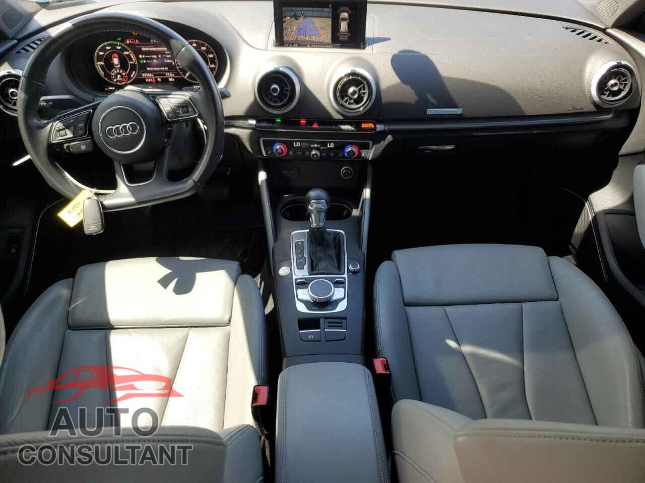 AUDI A3 2017 - WAUTPBFF3HA090571