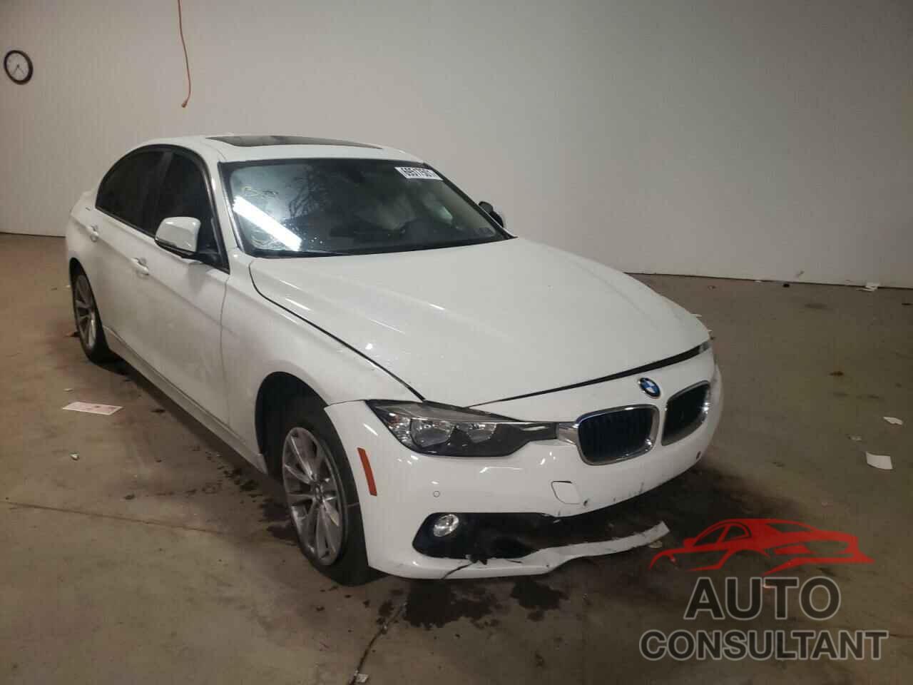 BMW 3 SERIES 2017 - WBA8A3C33HK692291