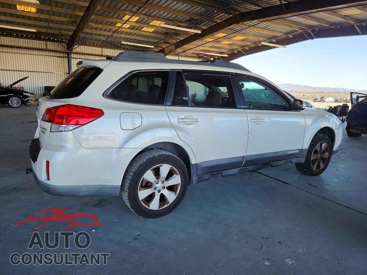 SUBARU OUTBACK 2011 - 4S4BRBKC3B3324106