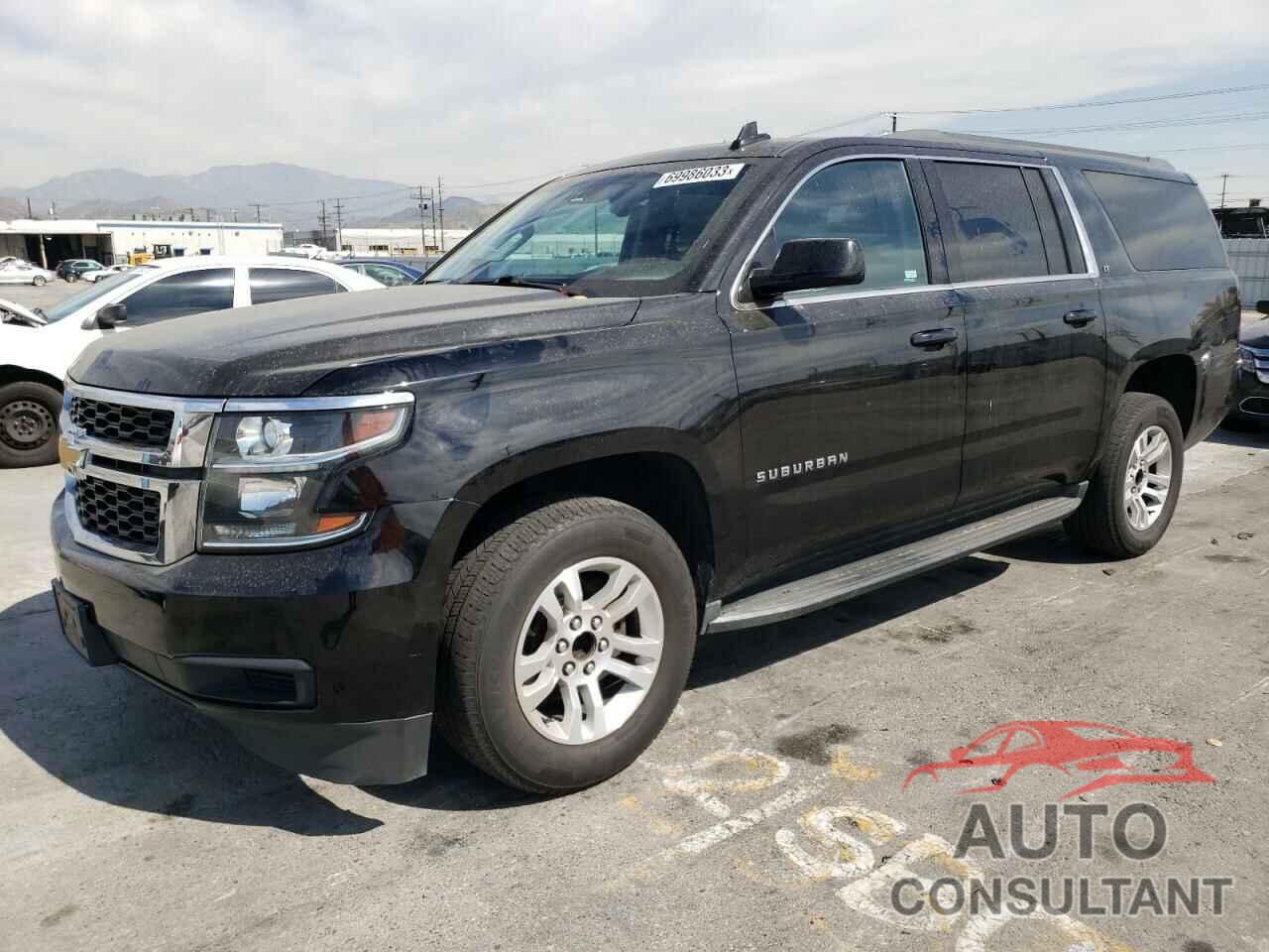 CHEVROLET SUBURBAN 2018 - 1GNSCHKC8JR236423