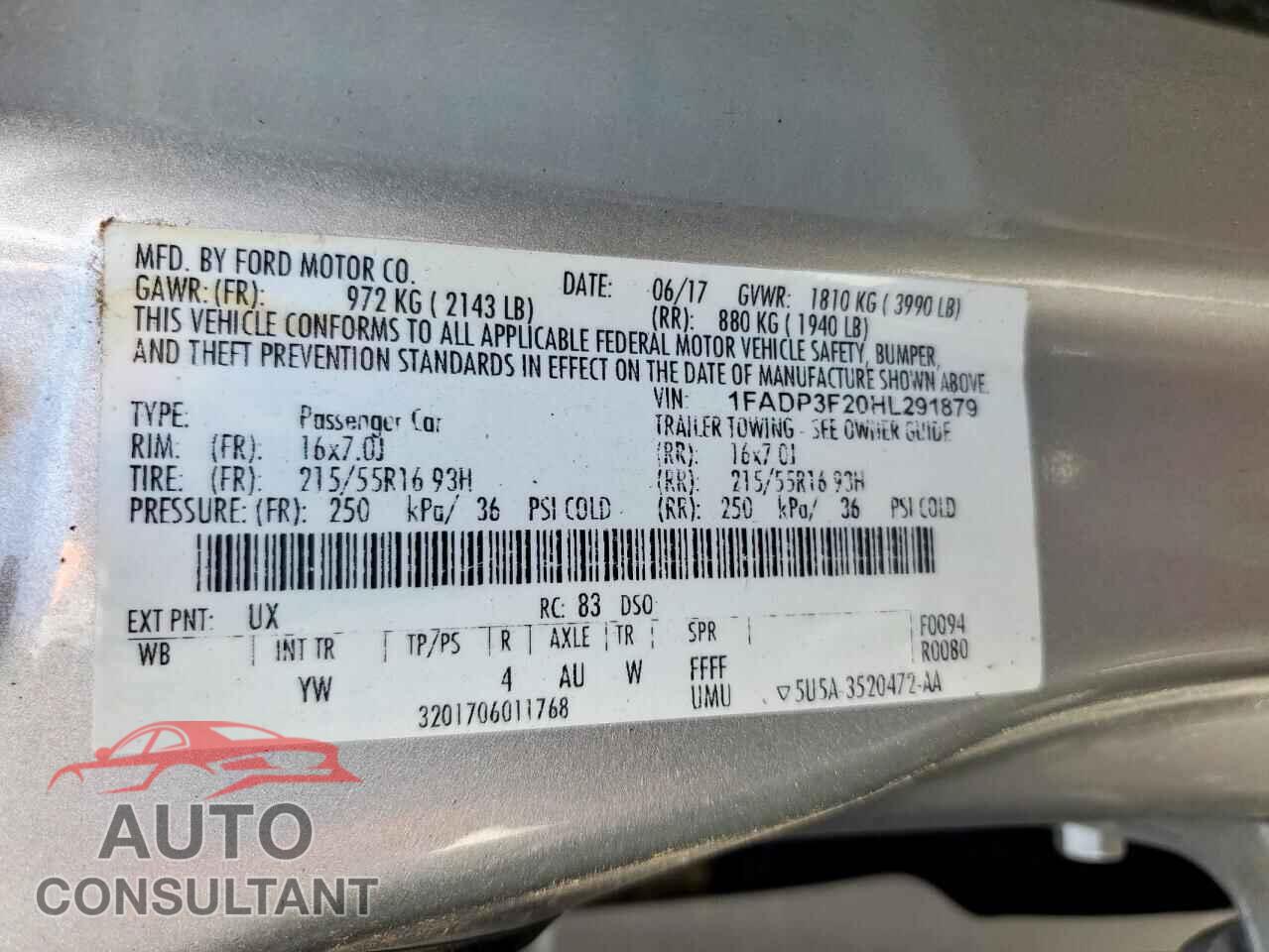 FORD FOCUS 2017 - 1FADP3F20HL291879