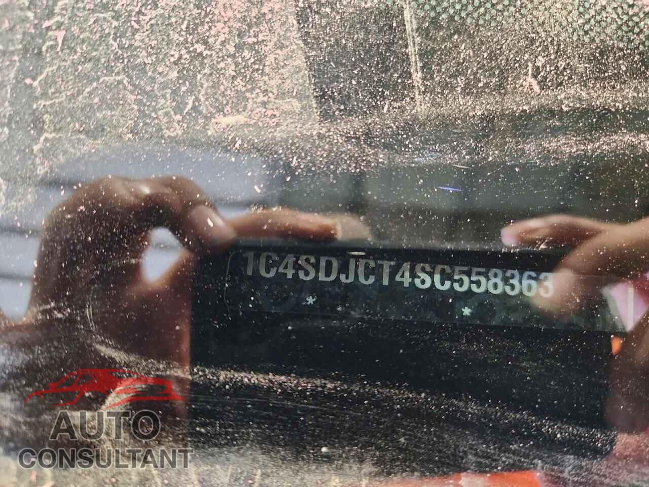 DODGE DURANGO 2025 - 1C4SDJCT4SC558363