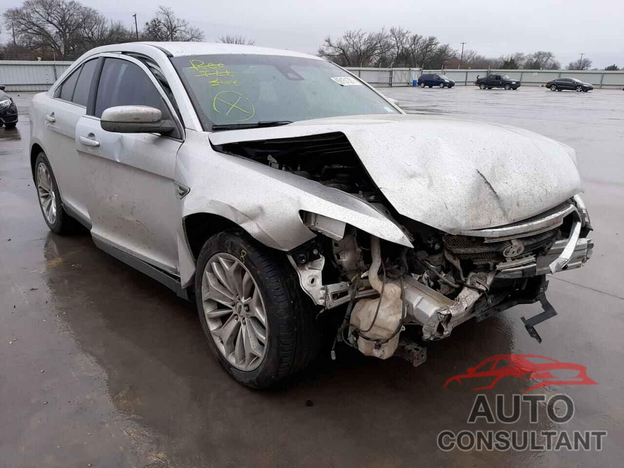 FORD TAURUS 2018 - 1FAHP2F88JG109795