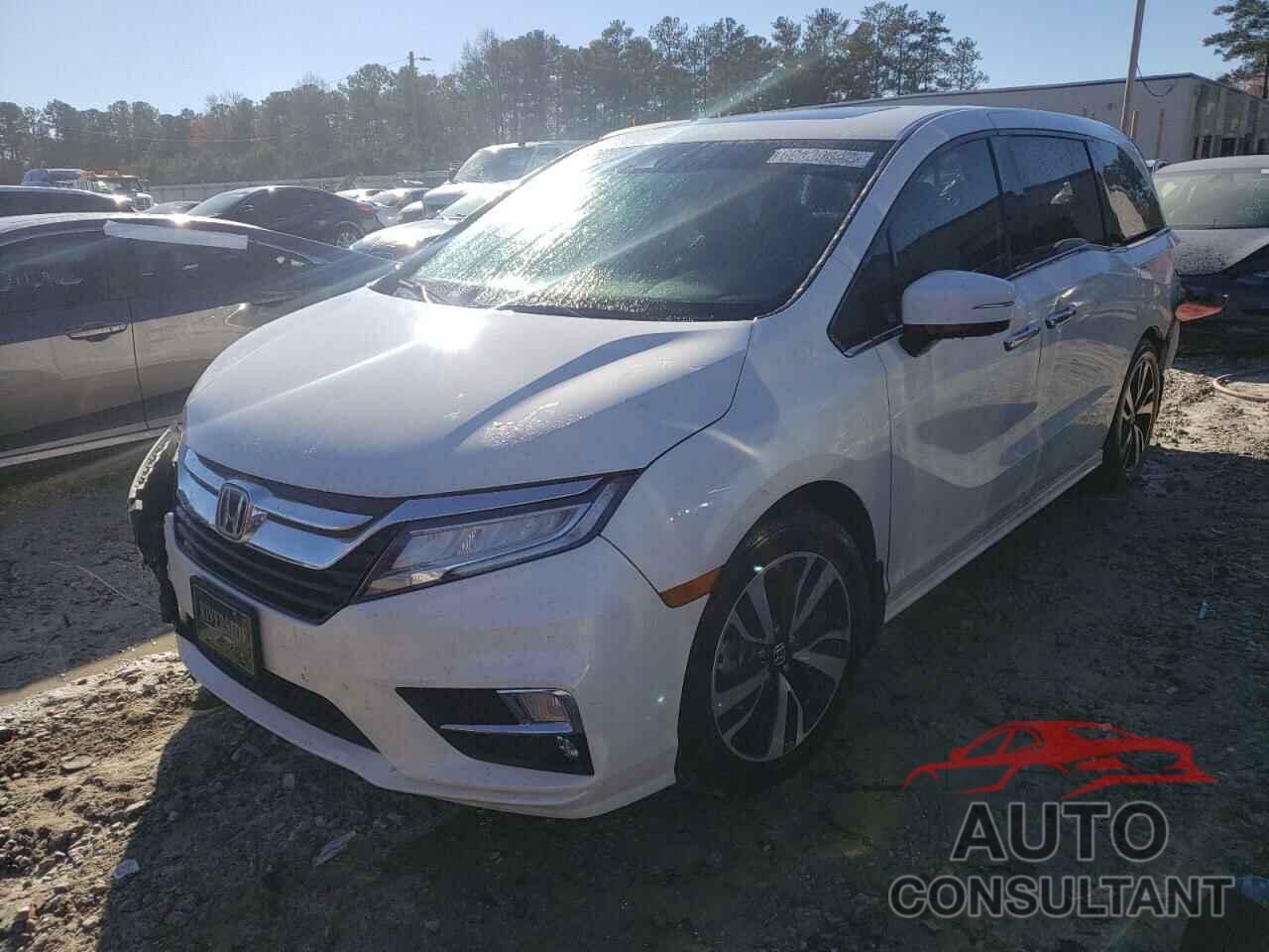 HONDA ODYSSEY 2018 - 5FNRL6H90JB079063