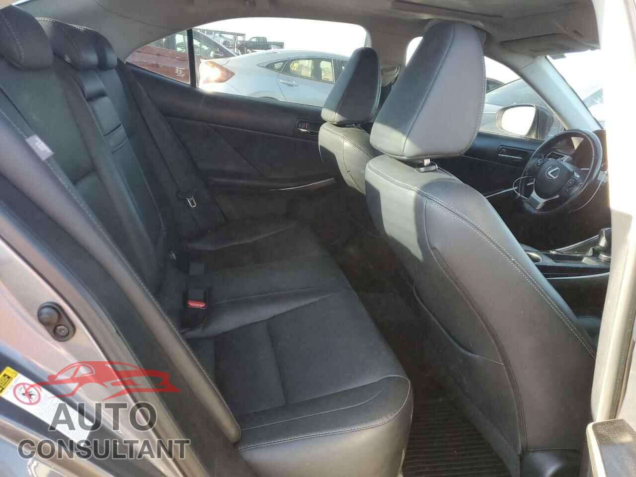 LEXUS IS 2014 - JTHCF1D27E5008182