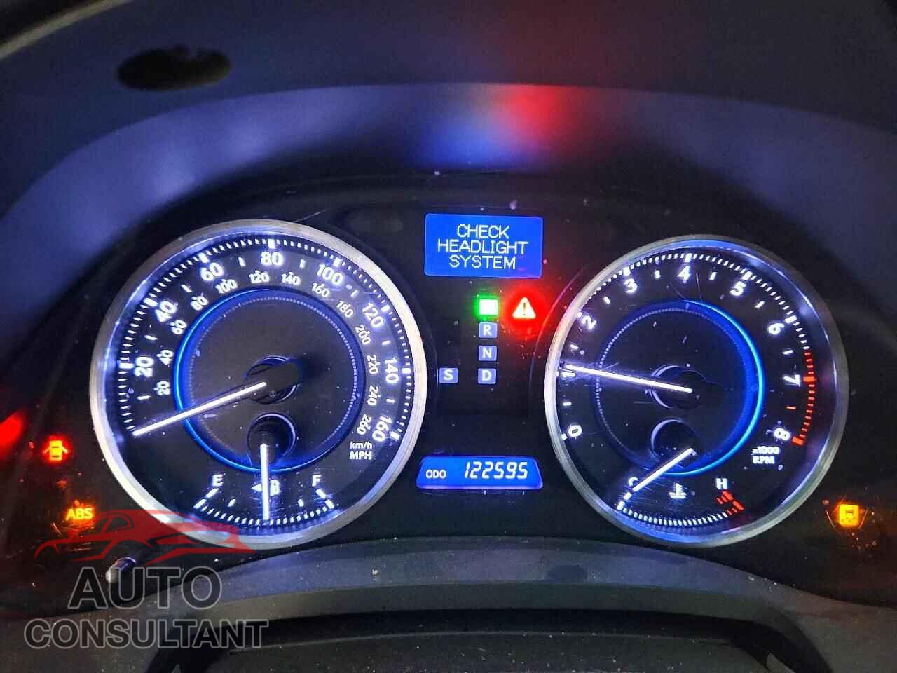 LEXUS IS 2012 - JTHBF5C21C5172819