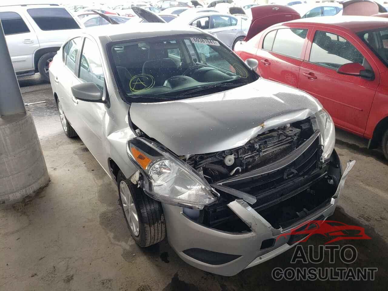 NISSAN VERSA 2017 - 3N1CN7AP7HK433244